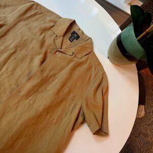 H&M Button up casual tan button up polo! Size S (runs slightly big)